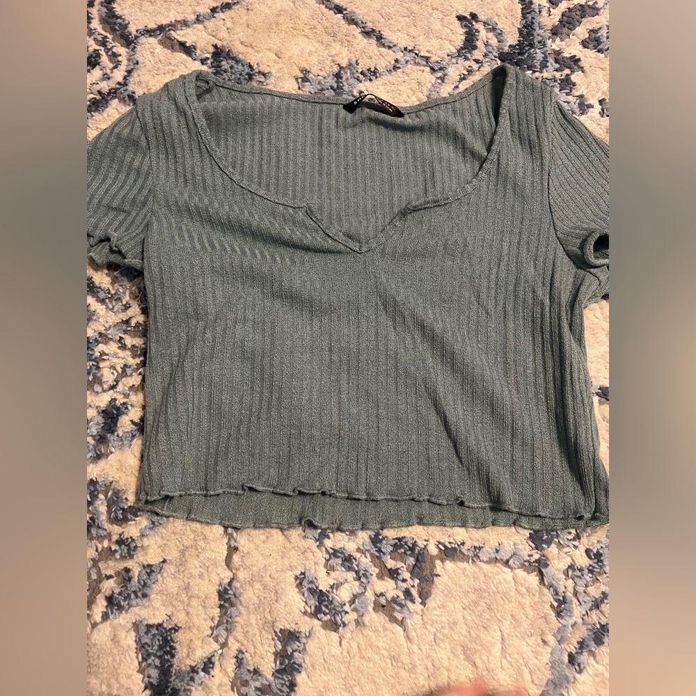SHEIN Ribbed Crop Top
